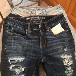 American Eagle jeans (2 pair)
